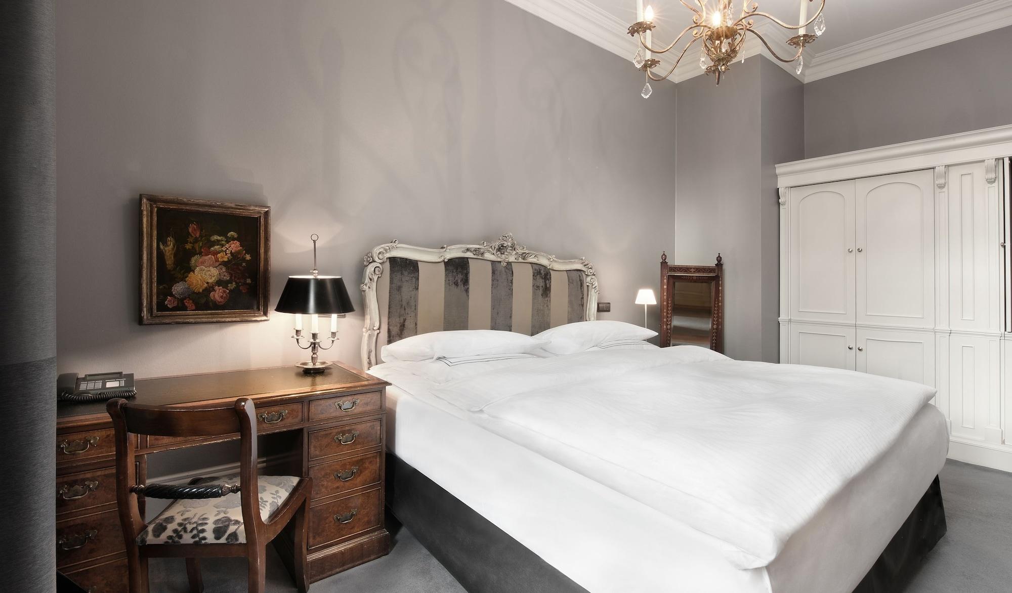 Schlosshotel Berlin 5* Berlín
